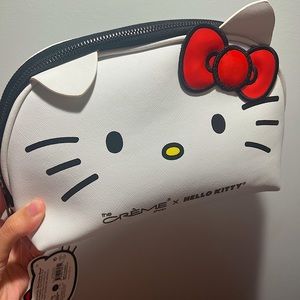 Hello Kitty Makeup Bag